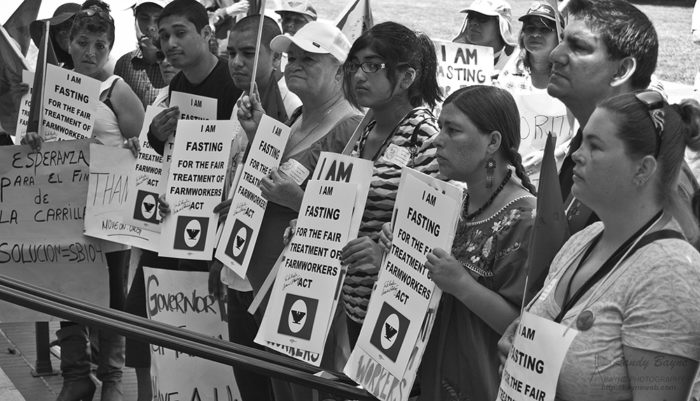 Young farm workers join in solidarity and fast for passage of the Fair Treatment of Farm Workers Act. They are demonstrating in front of the California State Capitol in Sacramento. (Photo CC-licensed by Randy Bayne)