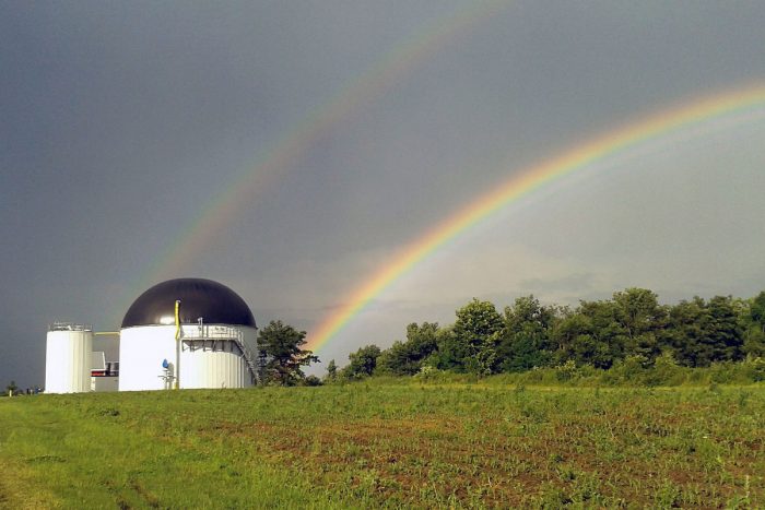 An anaerobic digester at Jordan Dairy Farm in Rutland, Mass. (Photo CC-licensed by the Massachusetts Clean Energy Center)