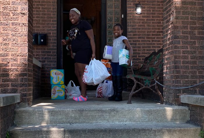 An On The Ground Chi grocery delivery on the Southside. (Photo courtesy of Ontheground Chi)