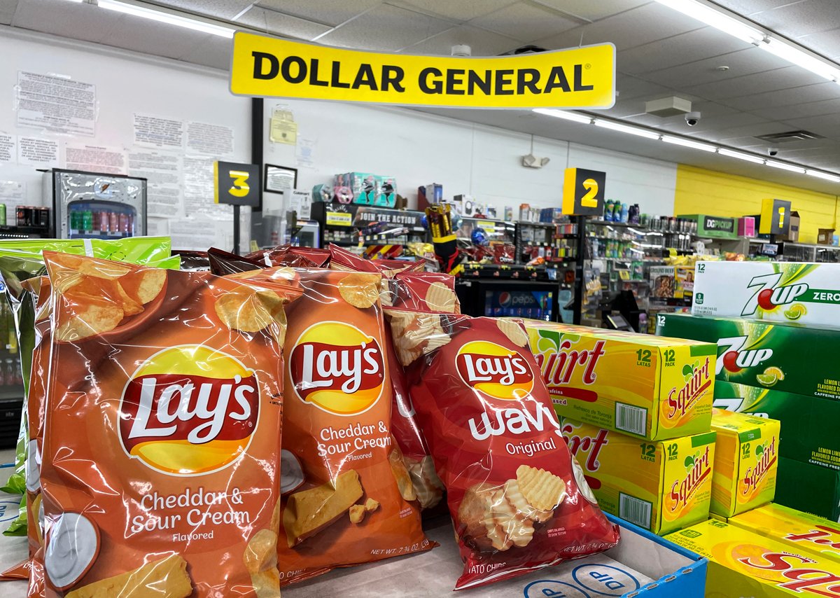 Lays potato chips are displayed at a Dollar General store in Vallejo, California. (Photo by Justin Sullivan/Getty Images)